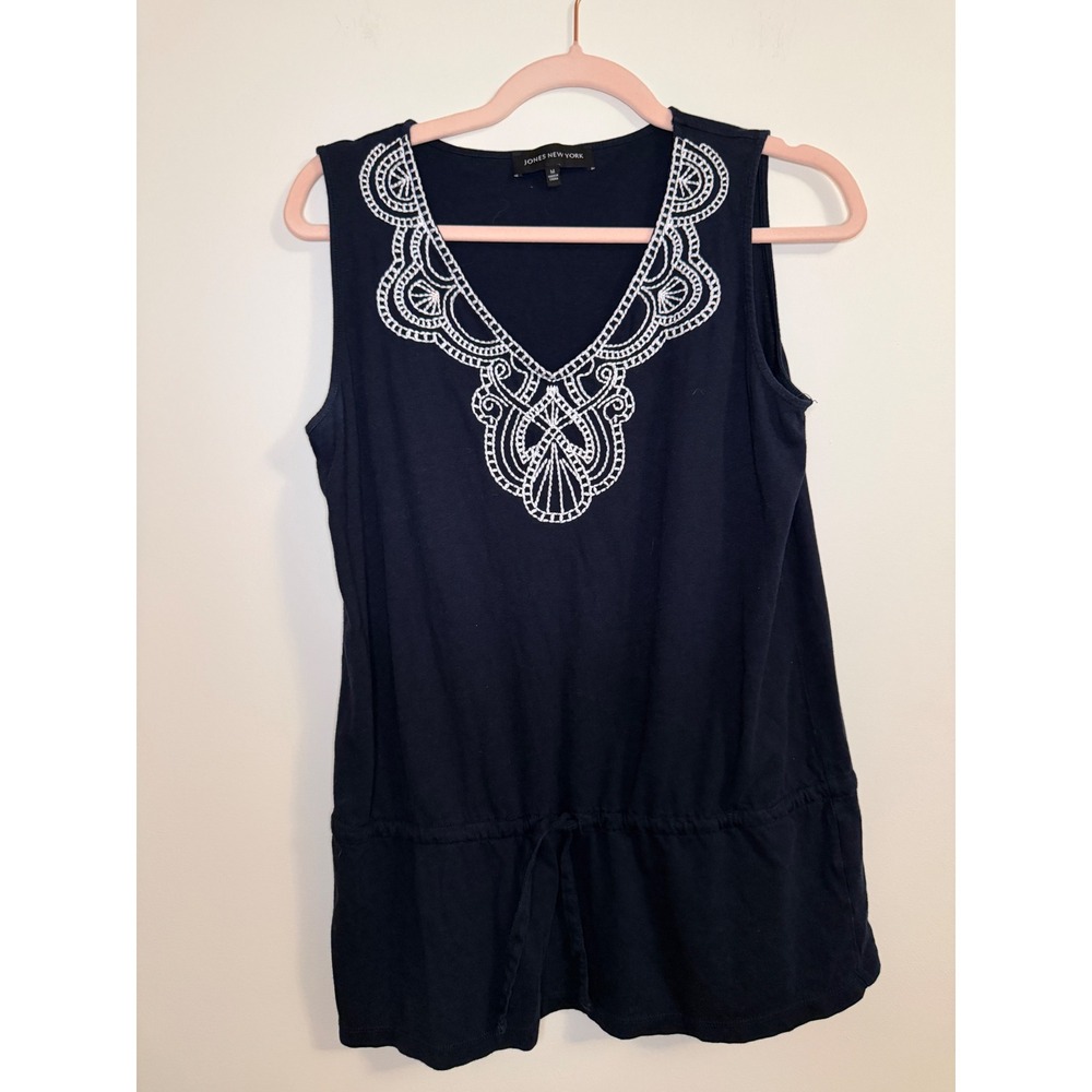 Jones New York Navy Blue Embroidered V-Neck Sleeveless Drawstring Waist Top M